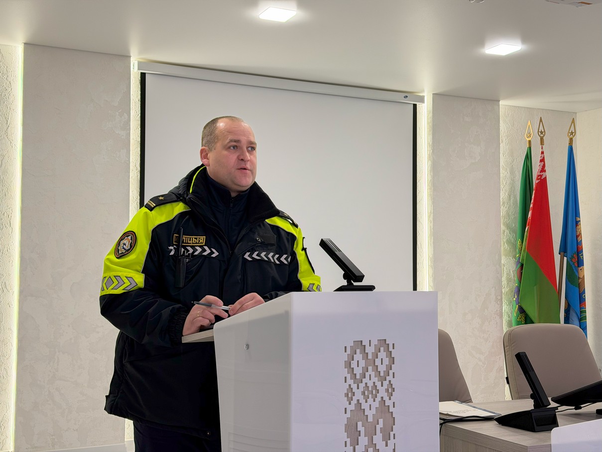 «Профилактика прежде всего!»: В «Витебскводоканале» прошла встреча водителей с сотрудником ГАИ