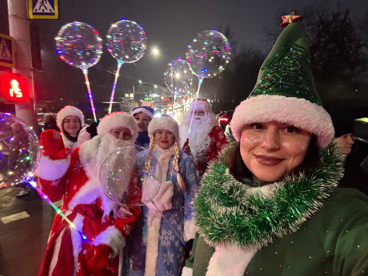 Раз, два, три… Ёлка ёлочка гори! 