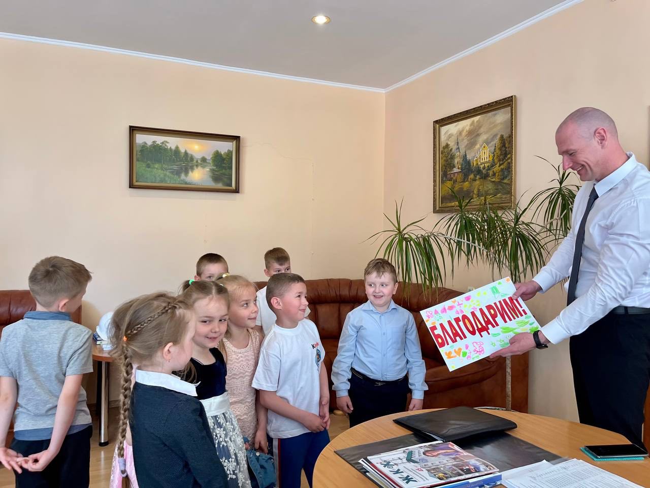 Встреча с маленькими друзьями – воспитанниками ГУО «Ясли сад № 94».