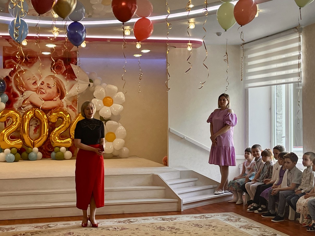 Маленькие выпускники